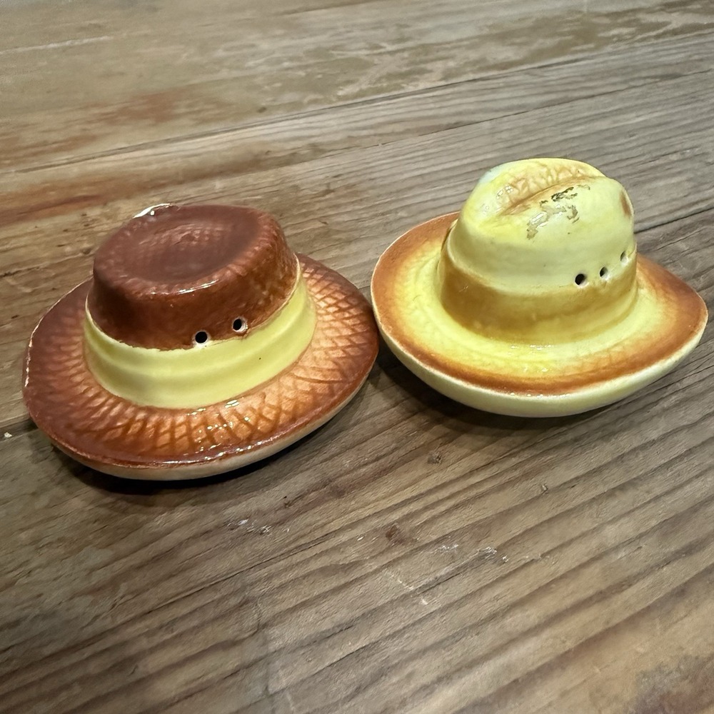 Vintage Mid Century Ceramic Hat Salt And Pepper Shakers Japan YellowBrown Fedora